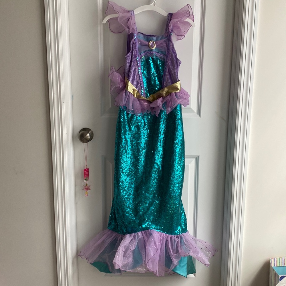 Kids Mermaid?? Costume.